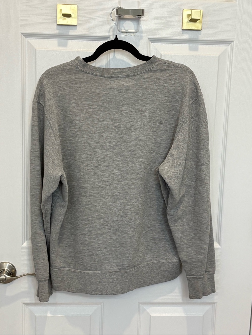 Vintage Roots Canada Gray Crewneck Sweatshirt #1563 - Picture 2 of 13